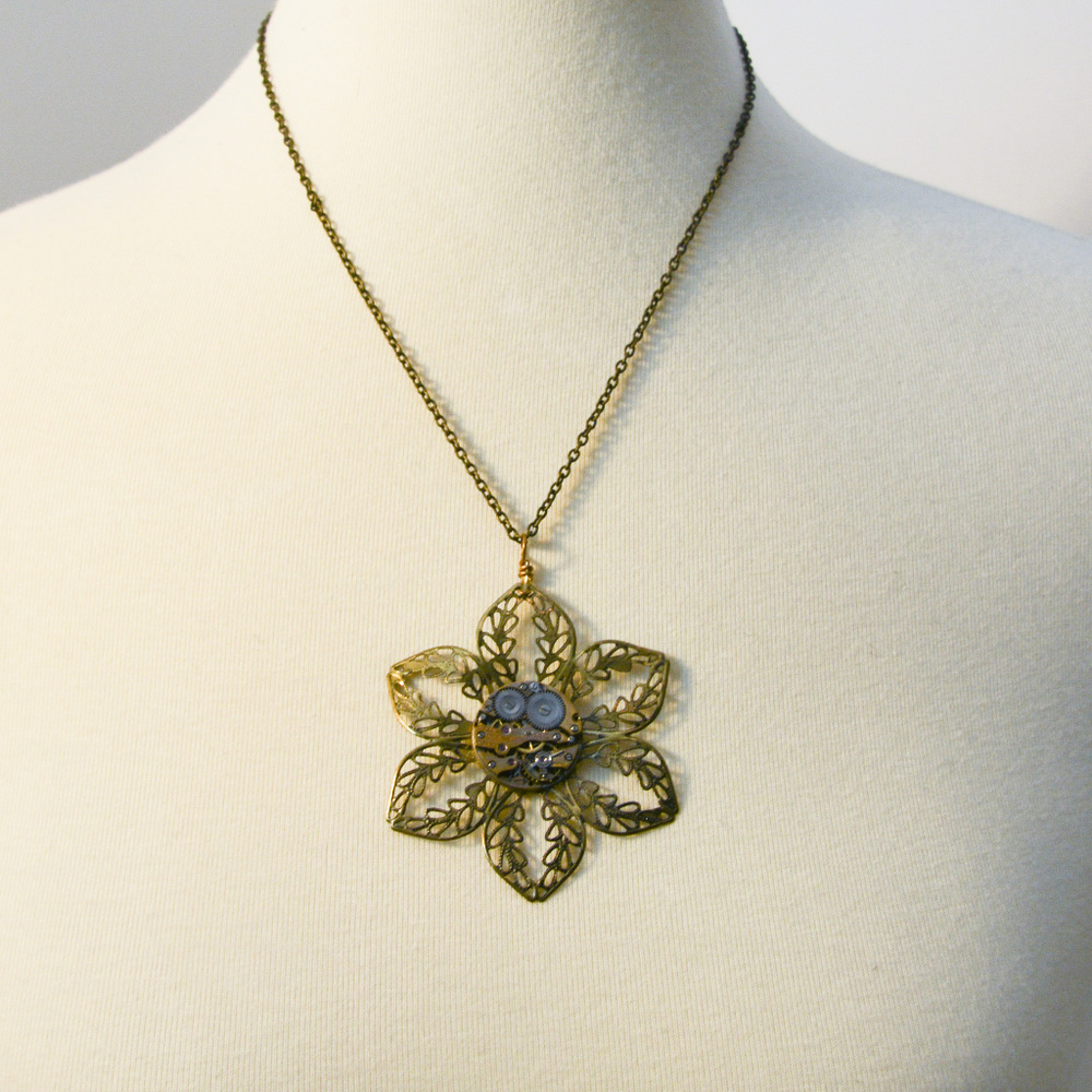 Unique Vintage Steam Punk Style Necklace